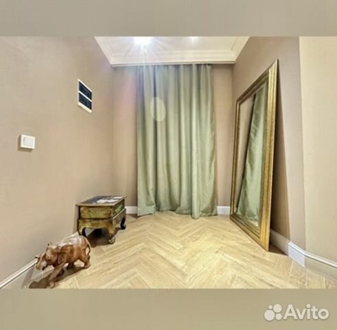 

2-к. квартира, 65 м², 3/3 эт.