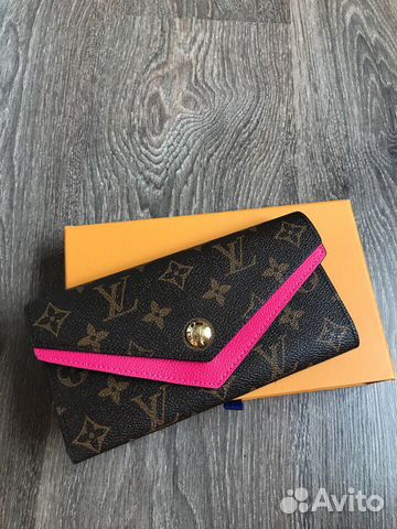 Кошелёк Louis Vuitton double v ярко-роз Кошелёк Louis Vuitton double v ярко-роз