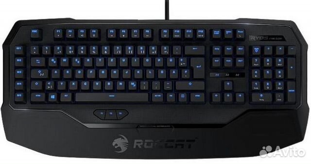 Игровой компьютер с монитором Игровой компьютер с монитором