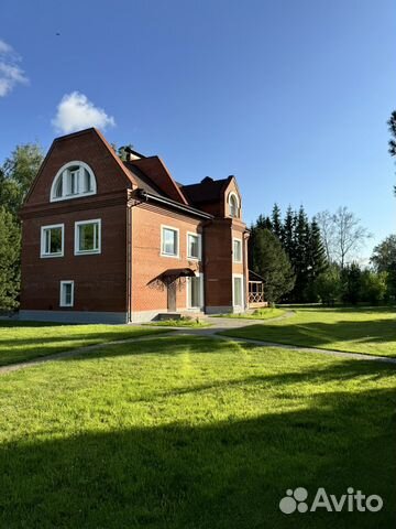 

4-к. коттедж, 350 м²