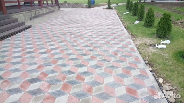 Укладка тротуарной плитки, брусчатки Укладка тротуарной плитки, брусчатки