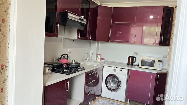 

2-к. квартира, 60 м², 2/10 эт.