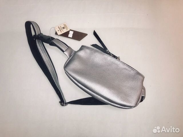 Сумка на пояс новая