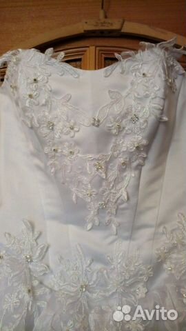 Свадебное платье и аксессуары Свадебное платье и аксессуары