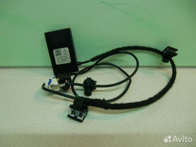 Антенна GPS Mercedes V klass W447 Антенна GPS Mercedes V klass W447
