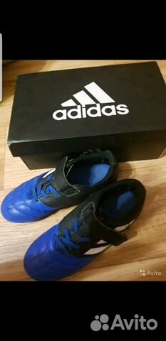 Футбольная обувь для зала adidas