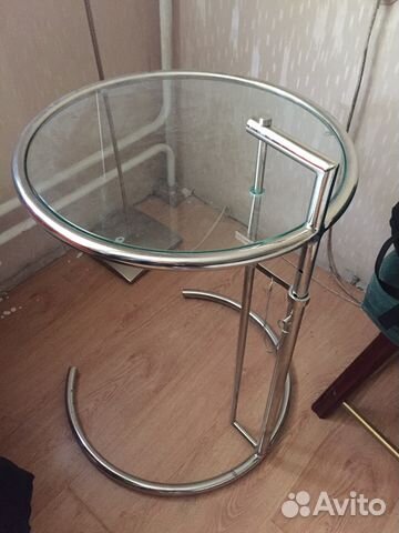 Стеклянный стол Стеклянный стол