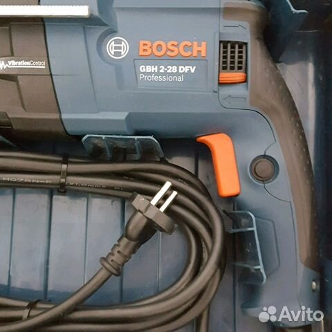 Перфоратор Bosch GBH 2-28 DFV Professional (2017г) Перфоратор Bosch GBH 2-28 DFV Professional (2017г)