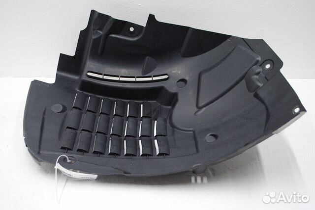 Подкрылок передний правый Range Rover 4