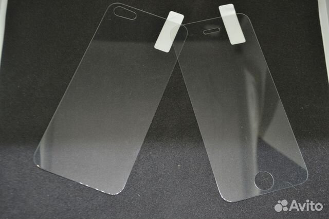 Защитное стекло на iPhone