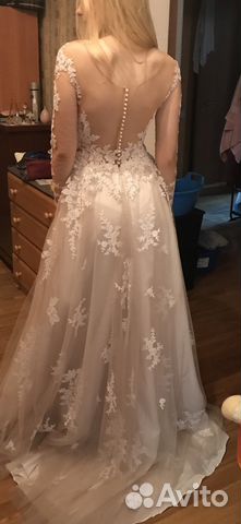 Платье свадебное 42-44 Платье свадебное 42-44