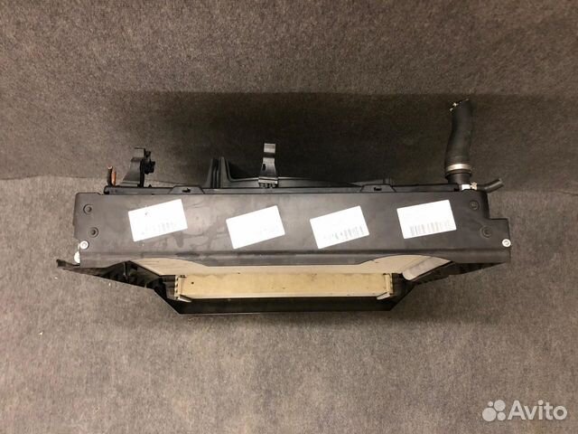 Кассета радиаторов BMW X6 F16 / X5 F15 N57D30B Кассета радиаторов BMW X6 F16 / X5 F15 N57D30B