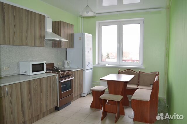 1-к квартира, 40 м², 2/10 эт.