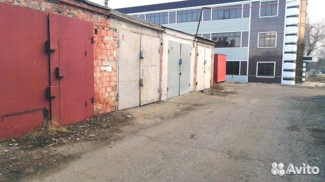 Гараж, > 30 м²