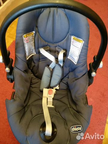 Автомобильное кресло chicco 0-13 кг Автомобильное кресло chicco 0-13 кг