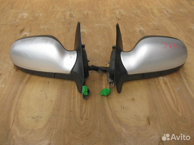Зеркало левое правое Volvo S60 XV70 Зеркало левое правое Volvo S60 XV70