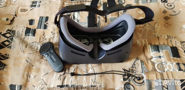 Samsung Gear VR / SM-R325 Samsung Gear VR / SM-R325