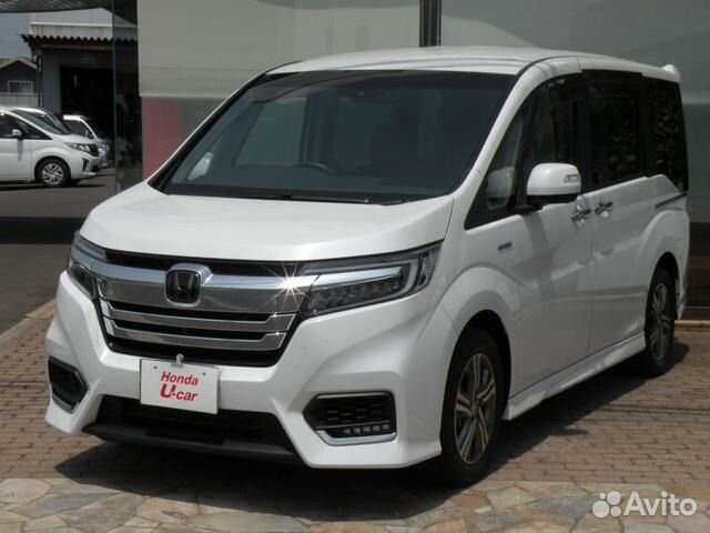 Honda Stepwgn 2.0 CVT, 2017, 12 000 км