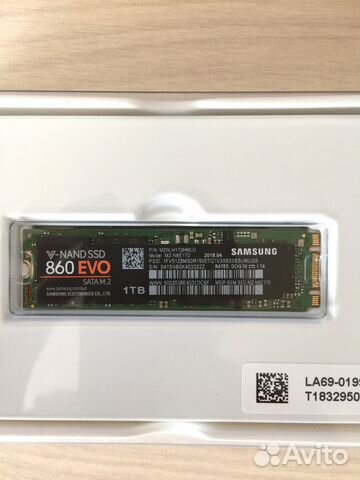 SAMSUNG 860 EVO 1TB SATA M.2 SSD
