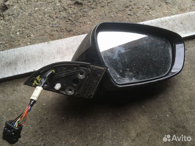 Зеркало правое Kia Ceed 2 с подсветкой бежевое Зеркало правое Kia Ceed 2 с подсветкой бежевое