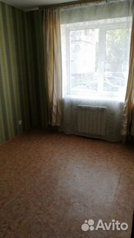 2-к квартира, 48 м², 1/3 эт.
