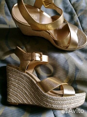 Босоножки новые Michael Kors
