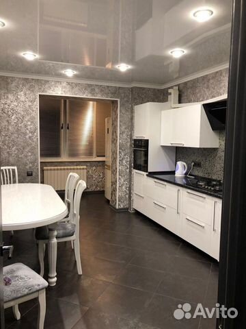 2-к квартира, 70 м², 3/5 эт. 2-к квартира, 70 м², 3/5 эт.