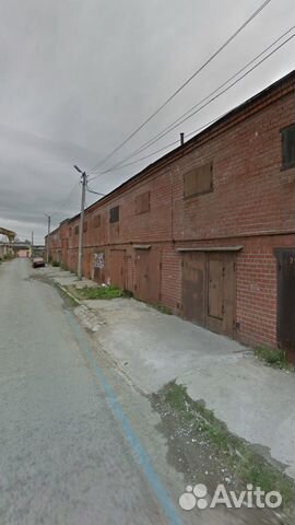 Гараж, > 30 м²