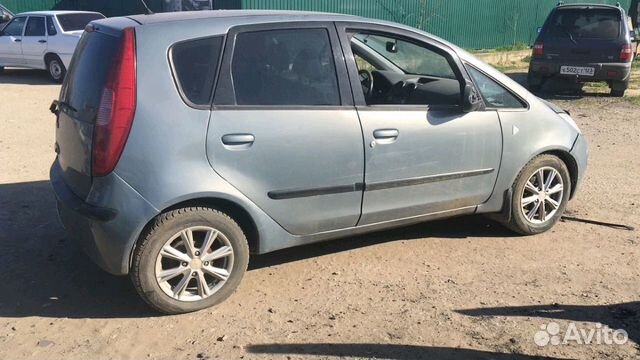 Mitsubishi Colt 2006 авто запчасти