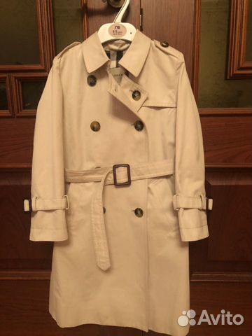 Плащ Burberry p.110 Плащ Burberry p.110