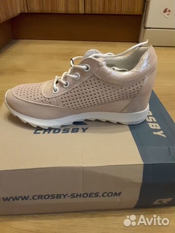 Кроссовки crosby р34 Кроссовки crosby р34