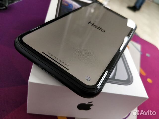 iPhone XR 64Gb