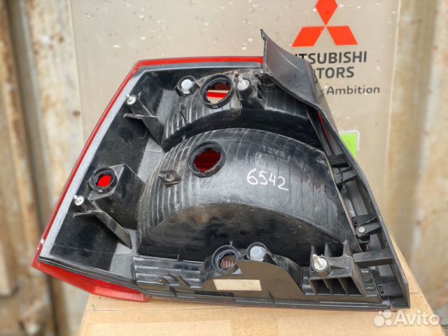 Фонарь В крыло задний правый Mitsubishi Galant