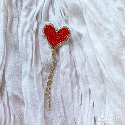 Серьги и броши из бисера