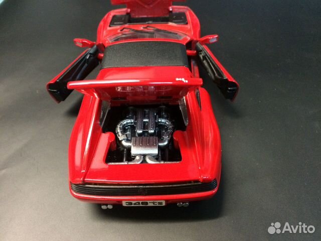 Модель машины Ferrari 348-TS, 1/24 Модель машины Ferrari 348-TS, 1/24