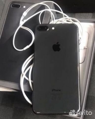 Телефон iPhone8 PIus