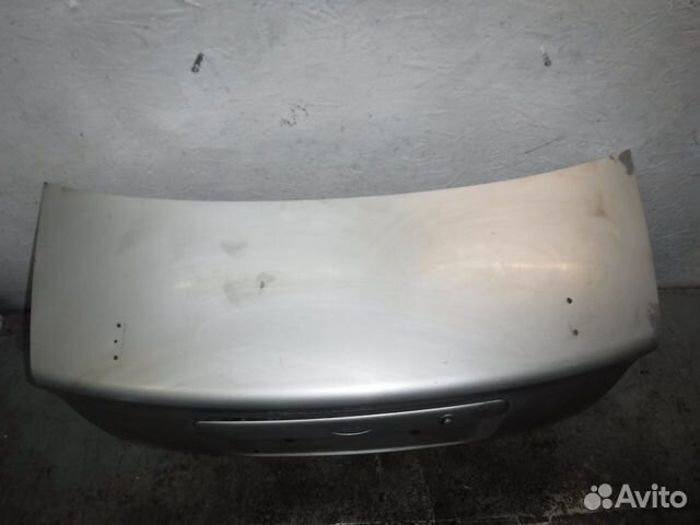 Крышка багажника Hyundai Accent 2 (+тагаз)