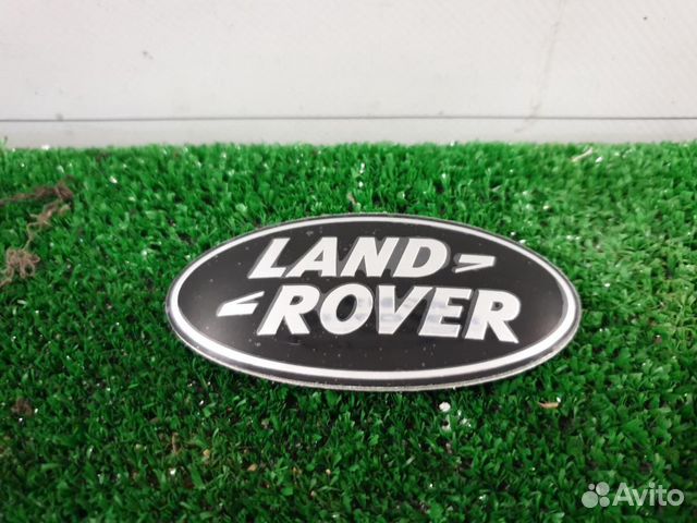 Эмблема решетки радиатора land rover черная Disco