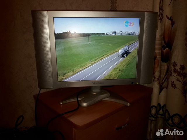 ЖК.телевизор 51 см