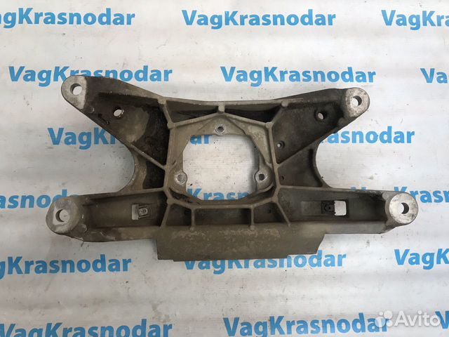 Траверса опора АКПП Audi A4 B8 A5 Q5 2008-2015