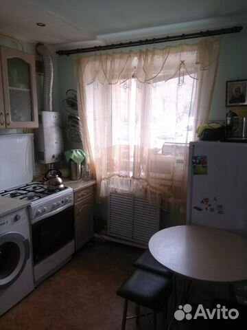2-к квартира, 44 м², 1/4 эт.