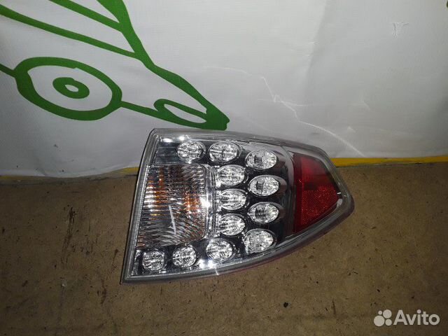 Фонарь внешний задний правый Subaru Impreza G12