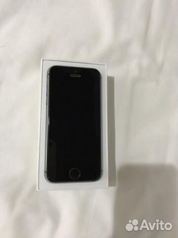 Телефон iPhone 5s