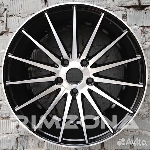 Новые стильные диски Vossen VFS2 R18 на Ниву, УАЗ