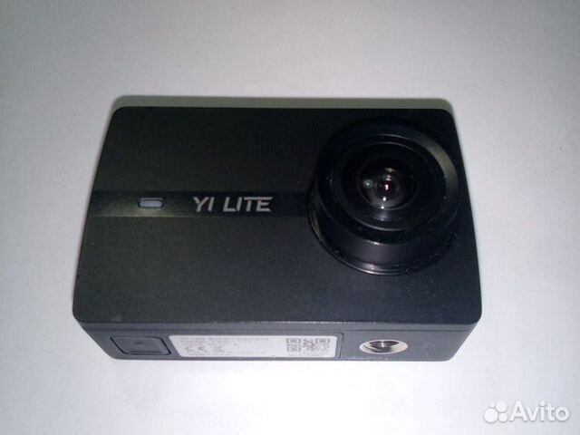 Экшн камера YI lite