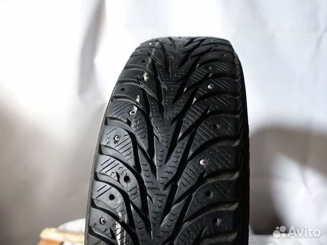 235 60 18 Yokohama Ice Guard Stud IG35 156KH