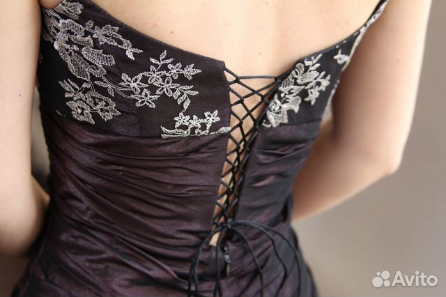 Дизайнерское вечернее платье Дизайнерское вечернее платье