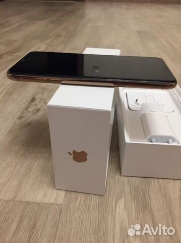 Apple iPhone XS Max 64GB Gold идеальное состояние Apple iPhone XS Max 64GB Gold идеальное состояние