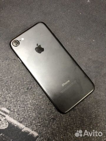 Телефон iPhone 7 32gb