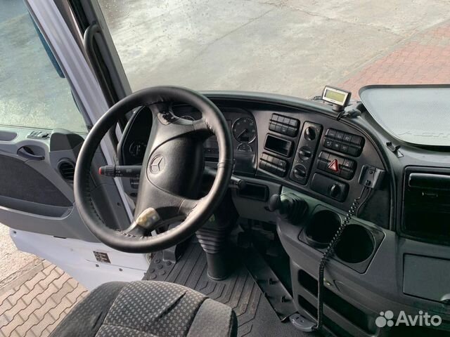 Кабина Mercedes Actros mp3 mega space Кабина Mercedes Actros mp3 mega space